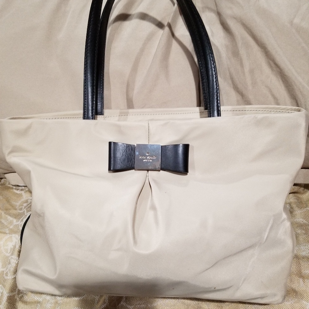 Kate Spade - Picture 1 of 7